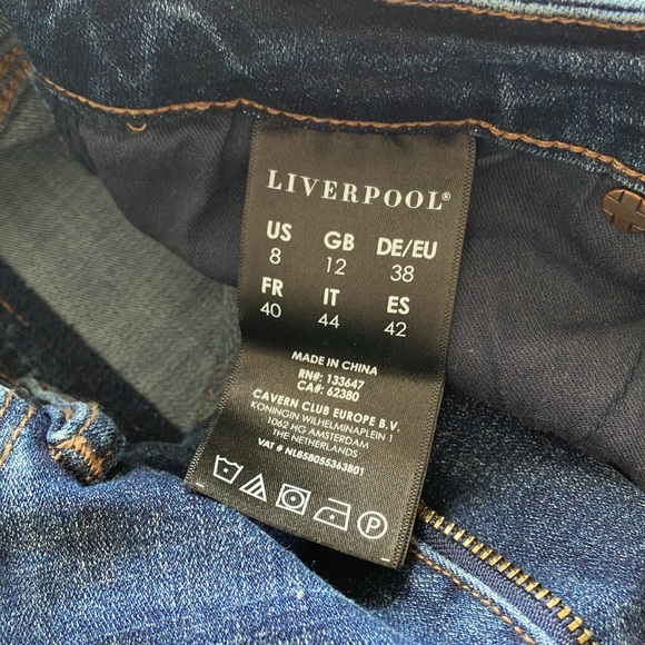 Liverpool Los Angeles the Crop Flare jean - Size 8 (29) - Picture 7 of 8